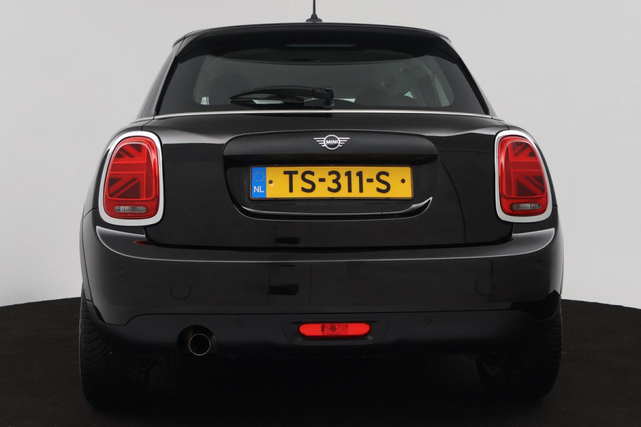 MINI Mini 1.5 One Pepper Automaat (NAVIGATIE, LED, STUURBEDIENING, CRUISE, MULTIMEDIA, 1e EIGENAAR, GOED ONDERHOUDEN)