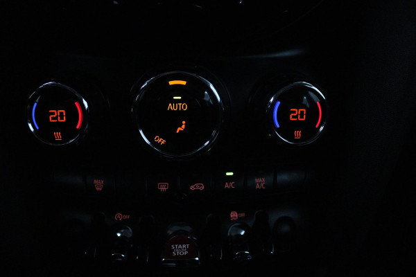 MINI Mini 1.5 One Pepper Automaat (NAVIGATIE, LED, STUURBEDIENING, CRUISE, MULTIMEDIA, 1e EIGENAAR, GOED ONDERHOUDEN)
