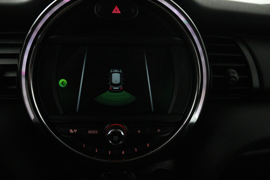 MINI Mini 1.5 One Pepper Automaat (NAVIGATIE, LED, STUURBEDIENING, CRUISE, MULTIMEDIA, 1e EIGENAAR, GOED ONDERHOUDEN)