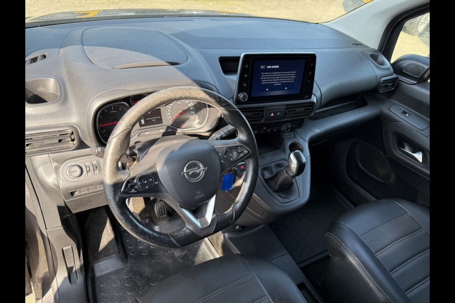 Opel Combo 1.5D 102PK EURO6 L1H1 Navigatie systeem/cruise control/stoel verwarming