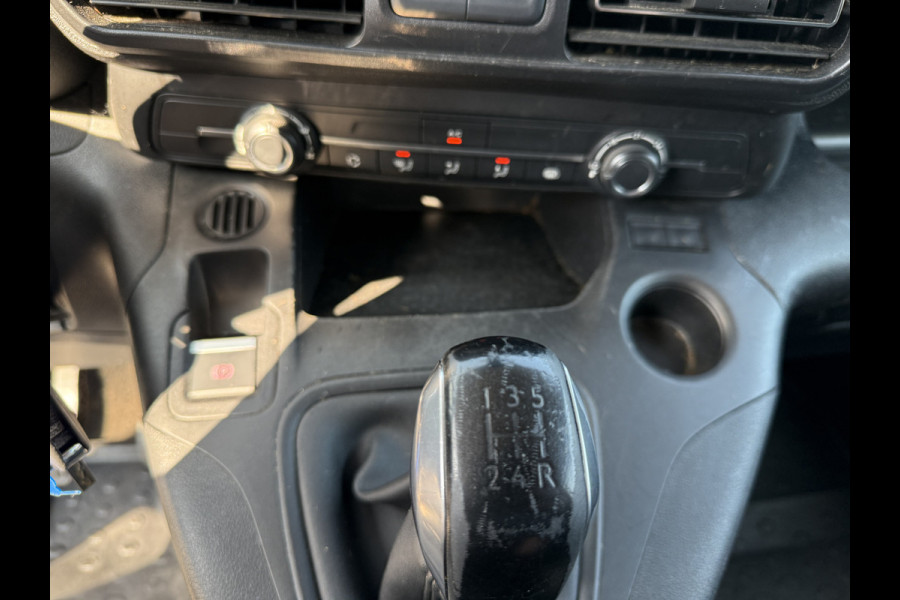 Opel Combo 1.5D 102PK EURO6 L1H1 Navigatie systeem/cruise control/stoel verwarming