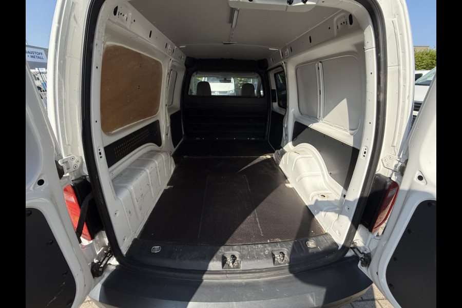 Volkswagen Caddy 2.0 TDI L2H1 150PK EURO6 Maxi Navigatiesysteem/cruise control