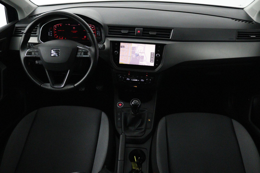 Seat Ibiza 1.0 TSI Style Business Intense (DIGITALE COCKPIT, CLIMA, NAVIGATIE, CAMERA, PDC, GOED ONDERHOUDEN)