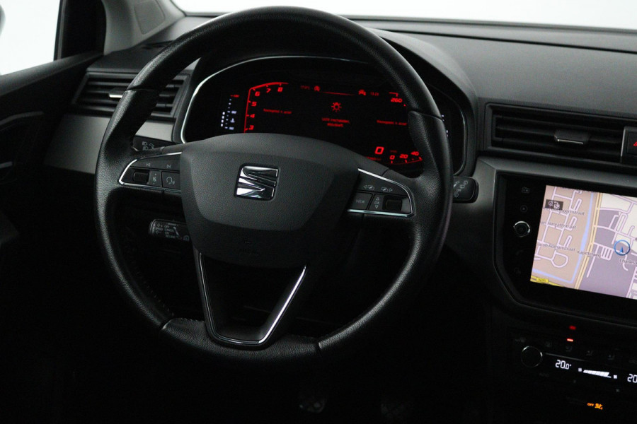 Seat Ibiza 1.0 TSI Style Business Intense (DIGITALE COCKPIT, CLIMA, NAVIGATIE, CAMERA, PDC, GOED ONDERHOUDEN)