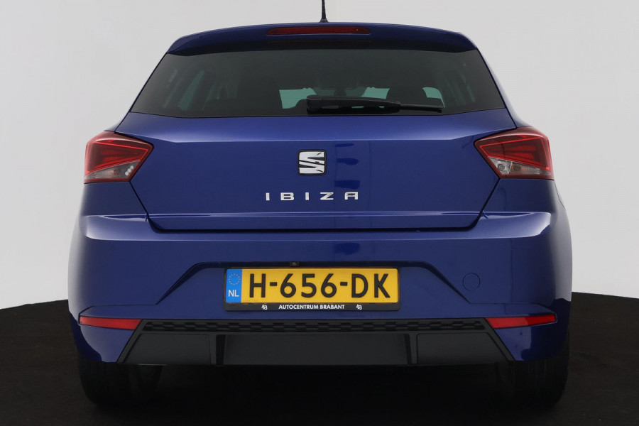 Seat Ibiza 1.0 TSI Style Business Intense (DIGITALE COCKPIT, CLIMA, NAVIGATIE, CAMERA, PDC, GOED ONDERHOUDEN)
