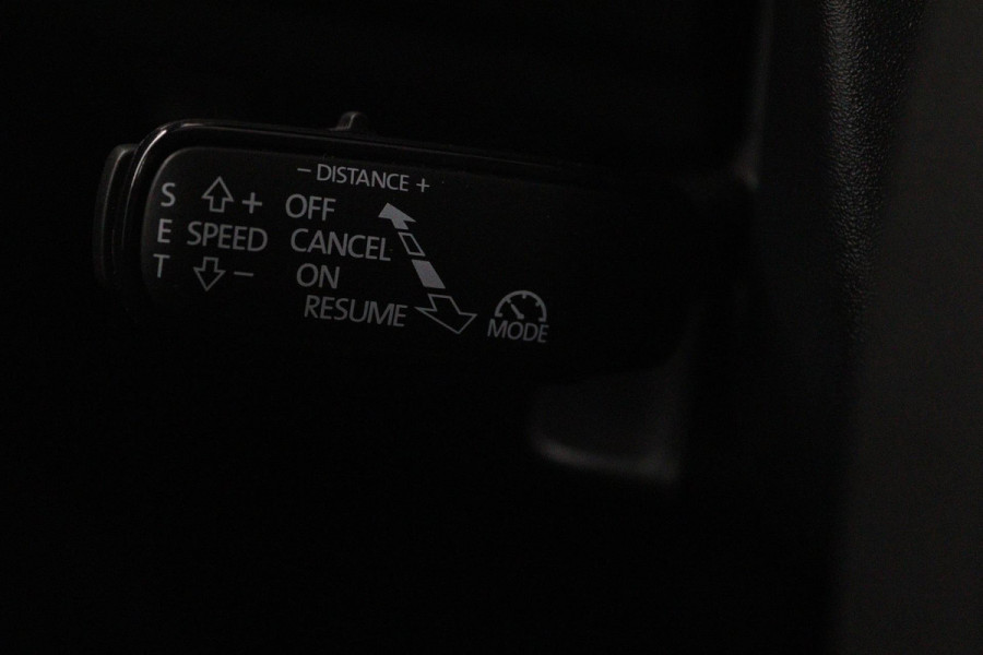 Seat Ibiza 1.0 TSI Style Business Intense (DIGITALE COCKPIT, CLIMA, NAVIGATIE, CAMERA, PDC, GOED ONDERHOUDEN)