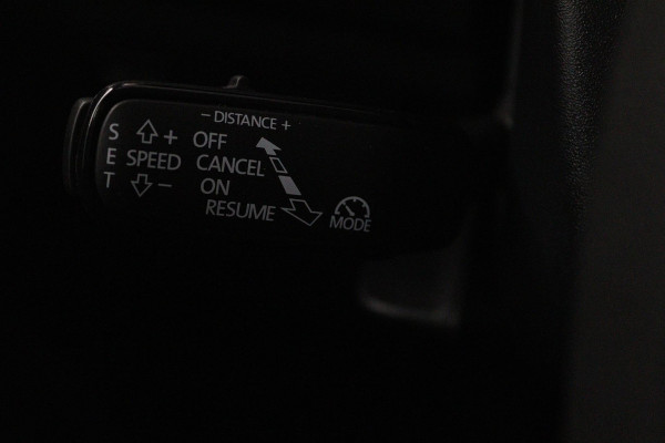 Seat Ibiza 1.0 TSI Style Business Intense (DIGITALE COCKPIT, CLIMA, NAVIGATIE, CAMERA, PDC, GOED ONDERHOUDEN)