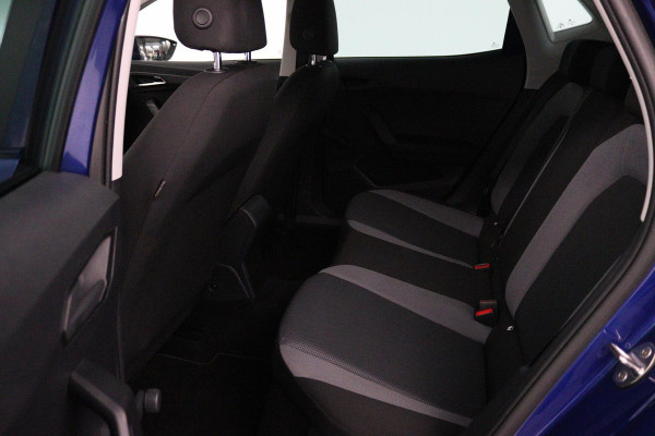 Seat Ibiza 1.0 TSI Style Business Intense (DIGITALE COCKPIT, CLIMA, NAVIGATIE, CAMERA, PDC, GOED ONDERHOUDEN)