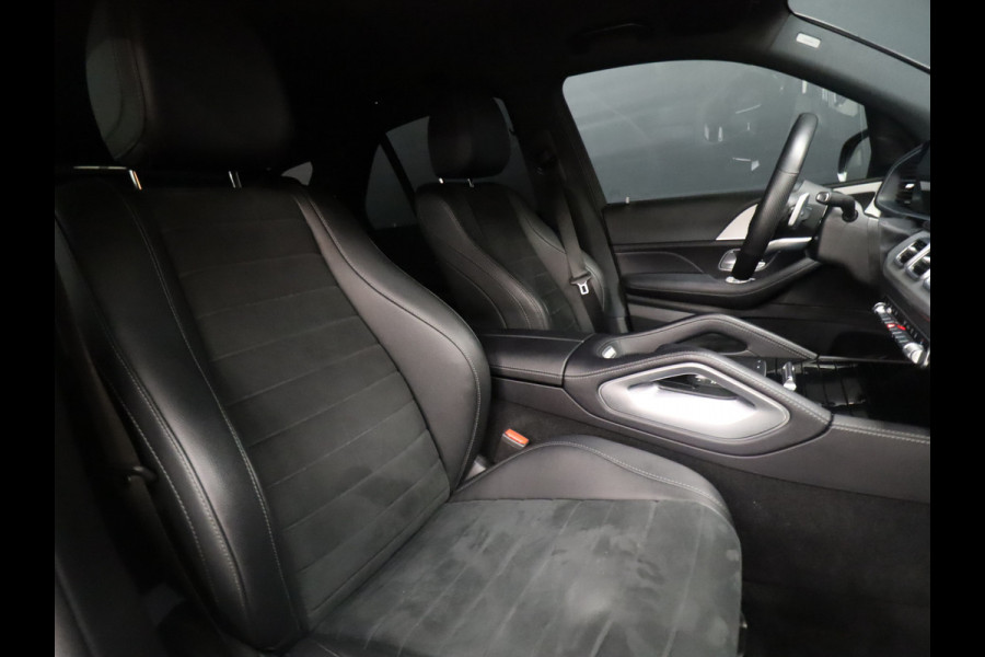 Mercedes-Benz GLE 350 e 4MATIC AMG [APPLE CARPLAY, AIRMATIC, CAMERA + TOP VIEUW, ADAPTIVE CRUISE CONTROL, DIGITAL DASH, SFEERVERLICHTING, STOELVERWARMING, ELEKTRISCHE STOELEN, FLIPPERS, TREKHAAK, NAVIGATIE, NIEUWSTAAT]