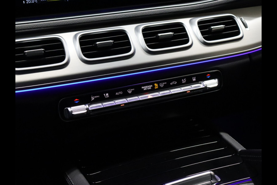 Mercedes-Benz GLE 350 e 4MATIC AMG [APPLE CARPLAY, AIRMATIC, CAMERA + TOP VIEUW, ADAPTIVE CRUISE CONTROL, DIGITAL DASH, SFEERVERLICHTING, STOELVERWARMING, ELEKTRISCHE STOELEN, FLIPPERS, TREKHAAK, NAVIGATIE, NIEUWSTAAT]