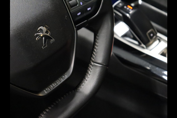 Peugeot 5008 1.2 PureTech Business Premium 7P [APPLE CARPLAY, DIGITAL DASH, CRUISE CONTROL, FLIPPERS, CLIMATE CONTROL, NAVIGATIE, NIEUWSTAAT]