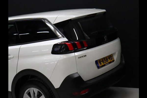 Peugeot 5008 1.2 PureTech Business Premium 7P [APPLE CARPLAY, DIGITAL DASH, CRUISE CONTROL, FLIPPERS, CLIMATE CONTROL, NAVIGATIE, NIEUWSTAAT]