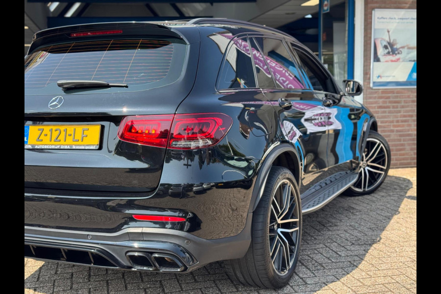 Mercedes-Benz GLC 200 4MATIC Premium Plus 2019 FULL!