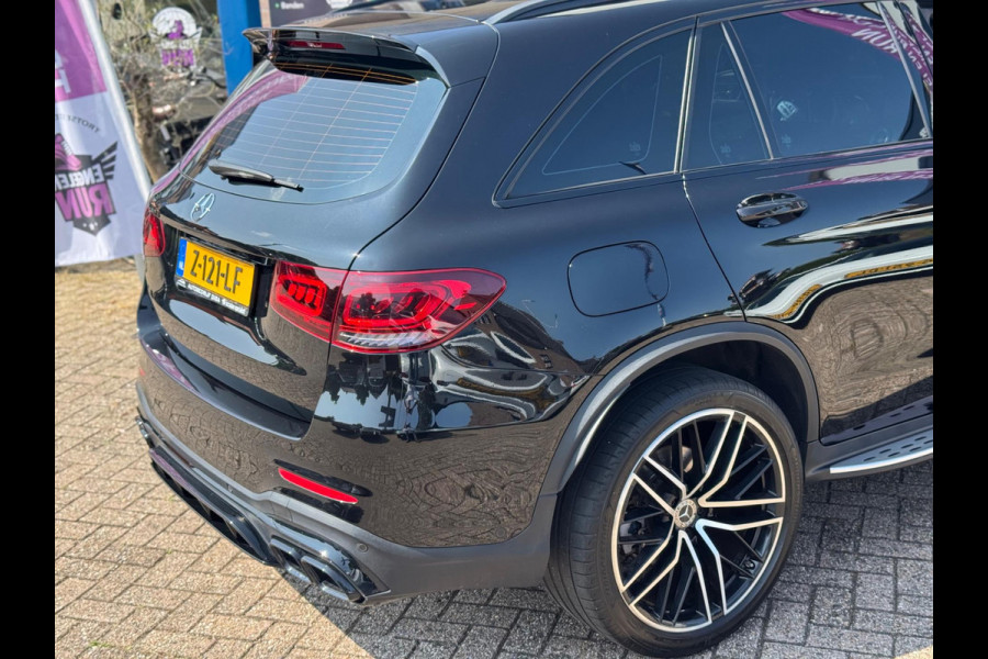 Mercedes-Benz GLC 200 4MATIC Premium Plus 2019 FULL!