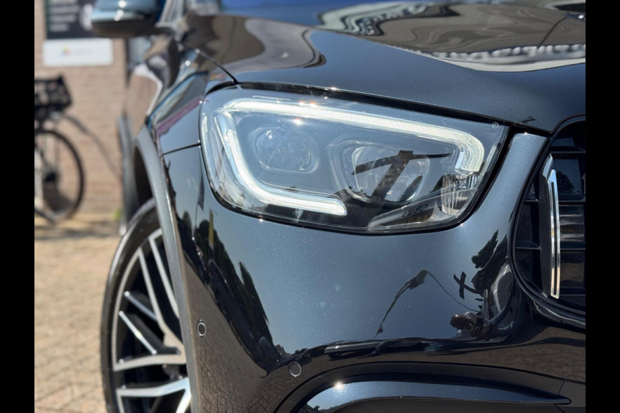 Mercedes-Benz GLC 200 4MATIC Premium Plus 2019 FULL!