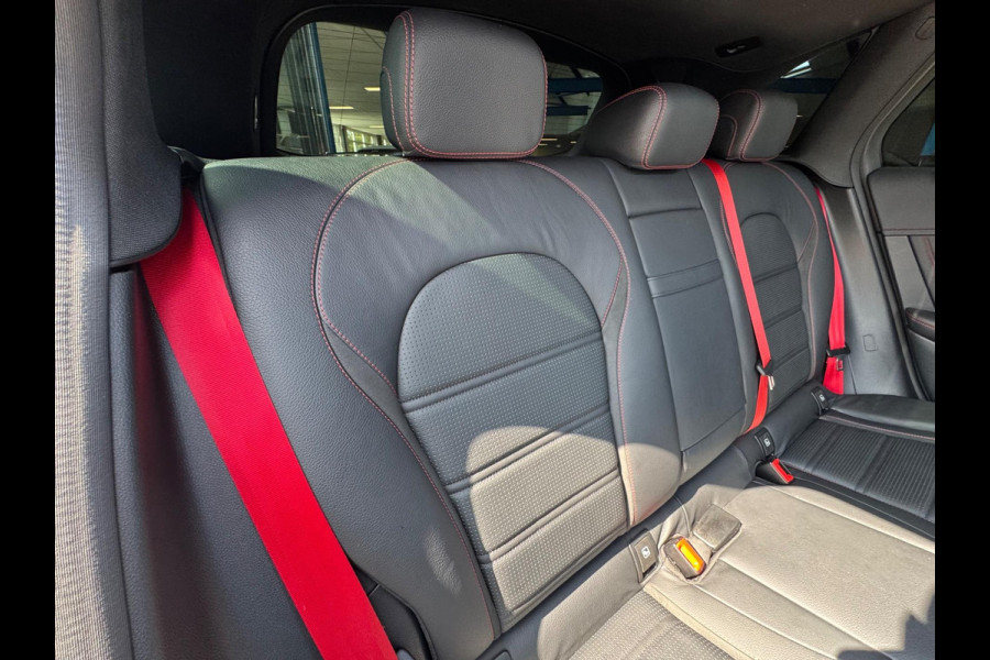 Mercedes-Benz GLC 200 4MATIC Premium Plus 2019 FULL!
