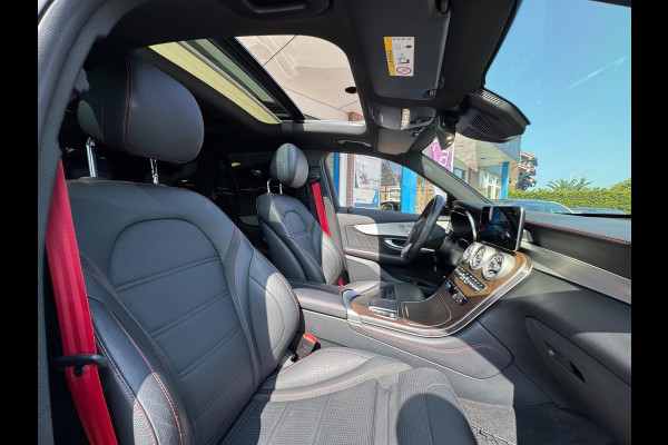Mercedes-Benz GLC 200 4MATIC Premium Plus 2019 FULL!