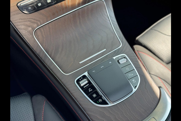 Mercedes-Benz GLC 200 4MATIC Premium Plus 2019 FULL!