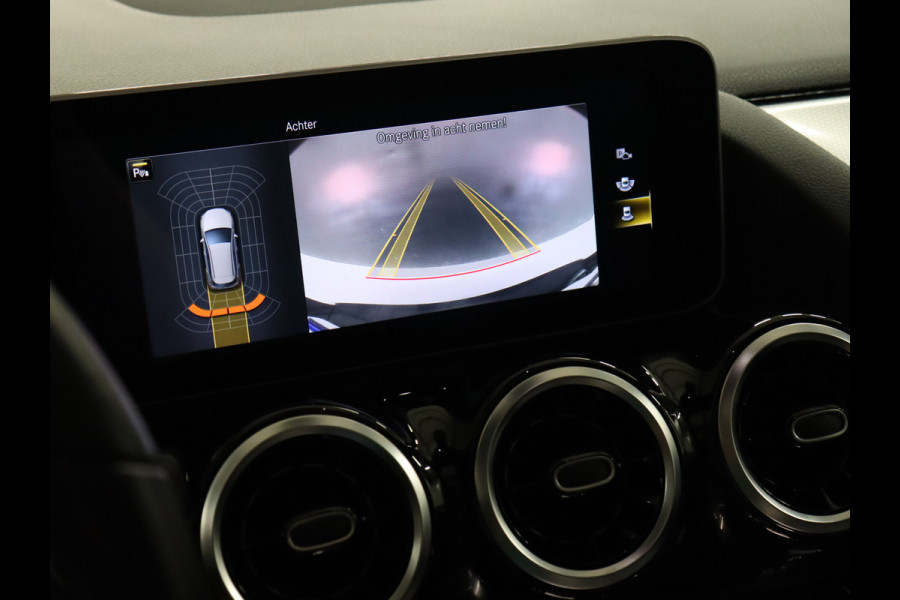 Mercedes-Benz B-Klasse 200 Business Solution [SCHUIFKANTELDAK, APPLE CARPLAY, CRUISE CONTROL,  DIGITAL DASH, STOELVERWARMING, CAMERA, ELEKTRISCHE ACHTERKLEP, FLIPPERS, NAVIGATIE, NIEUWSTAAT]