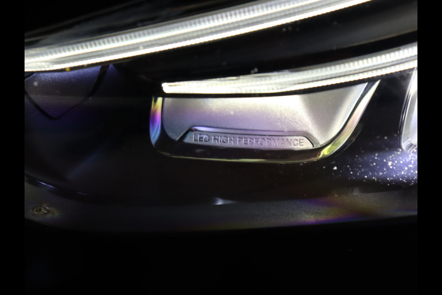 Mercedes-Benz B-Klasse 200 Business Solution [SCHUIFKANTELDAK, APPLE CARPLAY, CRUISE CONTROL,  DIGITAL DASH, STOELVERWARMING, CAMERA, ELEKTRISCHE ACHTERKLEP, FLIPPERS, NAVIGATIE, NIEUWSTAAT]