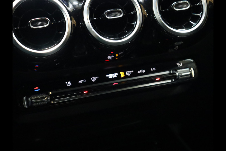 Mercedes-Benz B-Klasse 200 Business Solution [SCHUIFKANTELDAK, APPLE CARPLAY, CRUISE CONTROL,  DIGITAL DASH, STOELVERWARMING, CAMERA, ELEKTRISCHE ACHTERKLEP, FLIPPERS, NAVIGATIE, NIEUWSTAAT]