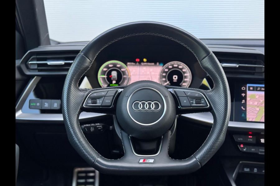Audi A3 Sportback 45 TFSI e S edition Competition Pano/Matrix/BTW!