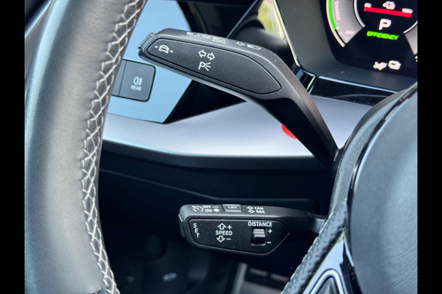 Audi A3 Sportback 45 TFSI e S edition Competition Pano/Matrix/BTW!