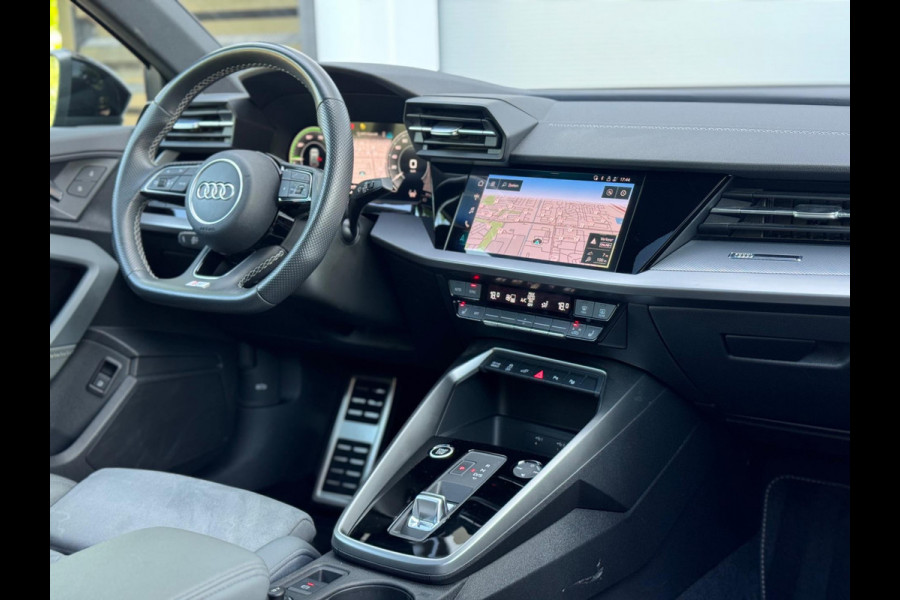 Audi A3 Sportback 45 TFSI e S edition Competition Pano/Matrix/BTW!
