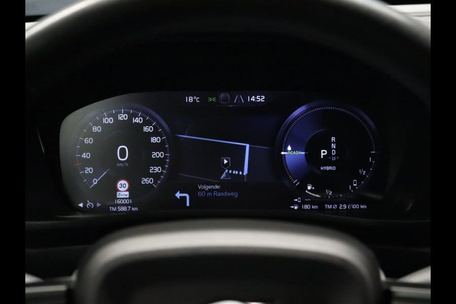 Volvo XC40 1.5 T5 Twin Engine Momentum Pro [APPLE CARPLAY, DIGITAL DASH, CRUISE CONTROL,  SCHUIFKANTELDAK, STUURVERWARMING, STOELVERWARMING V+A,  PDC ACHTER,  ELEKTRISCHE ACHTERKLEP, NAVIGATIE, NIEUWSTAAT]