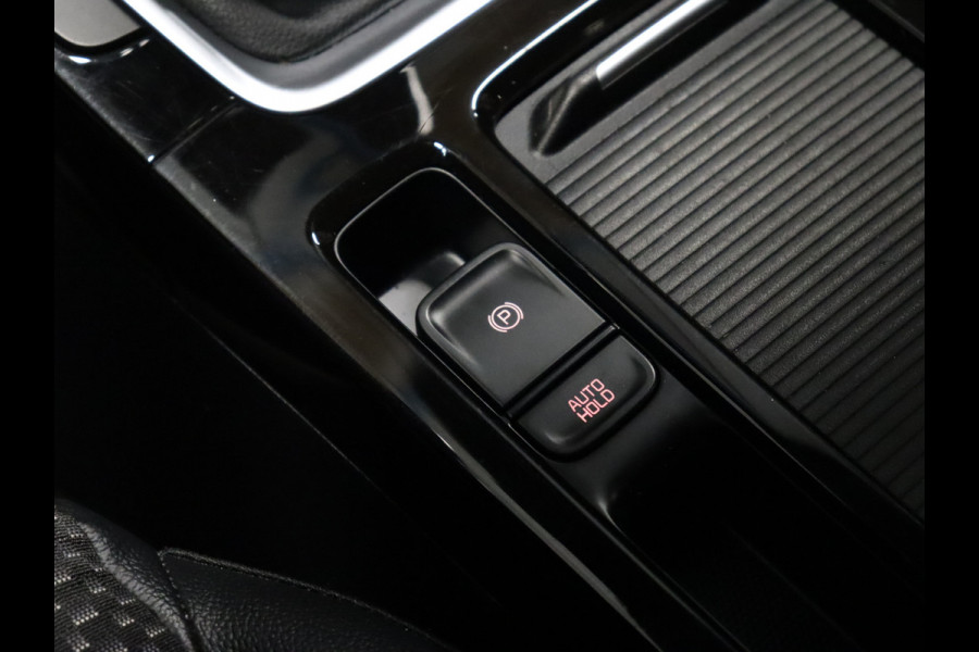 Kia Ceed 1.0 T-GDi DynamicPlusLine [CARPLAY, CRUISE CONTROL, STOEL EN STUURVERWARMING, HALF LEDER, CAMERA, PDC ACHTER, CLIMATE CONTROL, NAVIGATIE, NIEUWSTAAT]