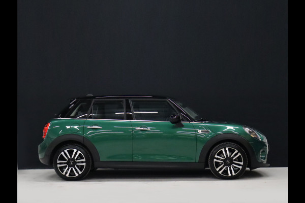 MINI Mini 1.5 Cooper Pepper [APPLE CARPLAY, SFEERVERLICHTING, CRUISE CONTROL, CLIMATE CONTROL, KEYLESS START, NAVIGATIE, NIEUWSTAAT]