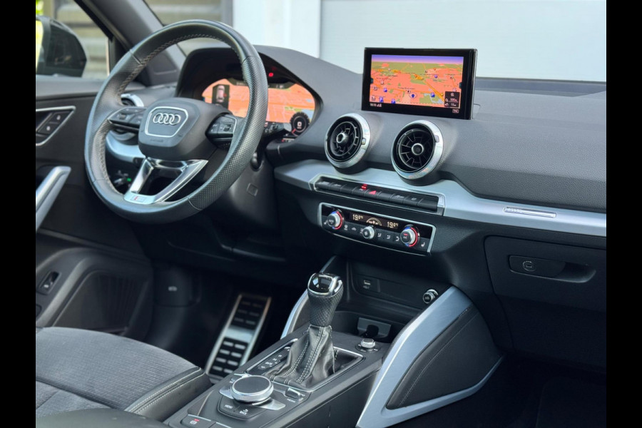 Audi Q2 35 TFSI Edition one Pano/B&O/Matrix