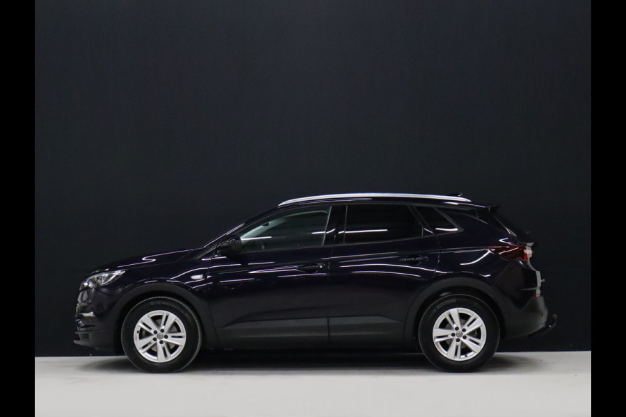 Opel Grandland X 1.2 Turbo Business Executive [APPLE CARPLAY, STUUR EN STOELVERWARMING, CLIMATE CONTROL, CRUISE CONTROL, TREKHAAK, NAVIGATIE, NIEUWSTAAT]