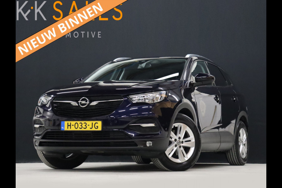 Opel Grandland X 1.2 Turbo Business Executive [APPLE CARPLAY, STUUR EN STOELVERWARMING, CLIMATE CONTROL, CRUISE CONTROL, TREKHAAK, NAVIGATIE, NIEUWSTAAT]