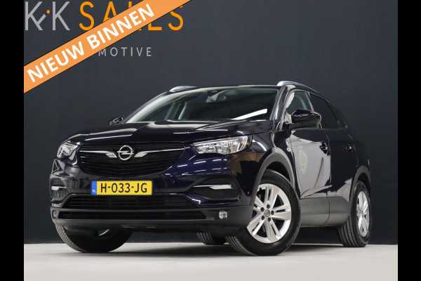 Opel Grandland X 1.2 Turbo Business Executive [APPLE CARPLAY, STUUR EN STOELVERWARMING, CLIMATE CONTROL, CRUISE CONTROL, TREKHAAK, NAVIGATIE, NIEUWSTAAT]