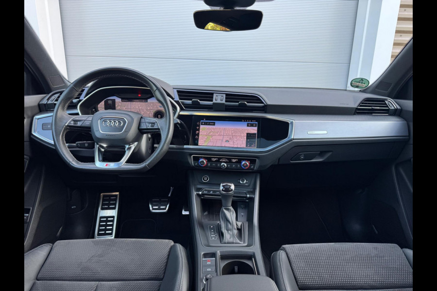 Audi Q3 Sportback 45 TFSI e S Edition Pano/360/Keyless/Matrix