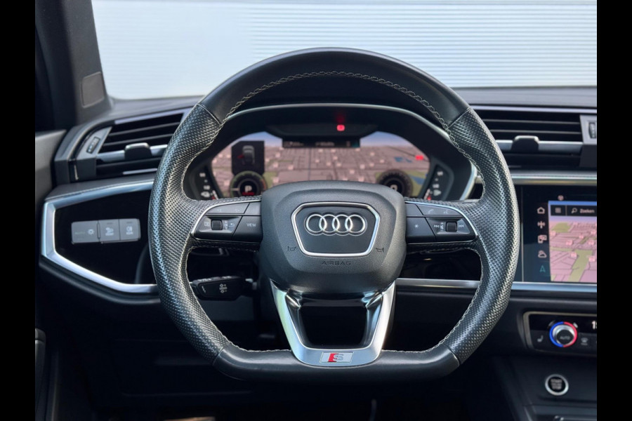 Audi Q3 Sportback 45 TFSI e S Edition Pano/360/Keyless/Matrix