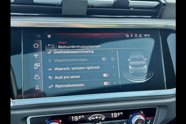 Audi Q3 Sportback 45 TFSI e S Edition Pano/360/Keyless/Matrix