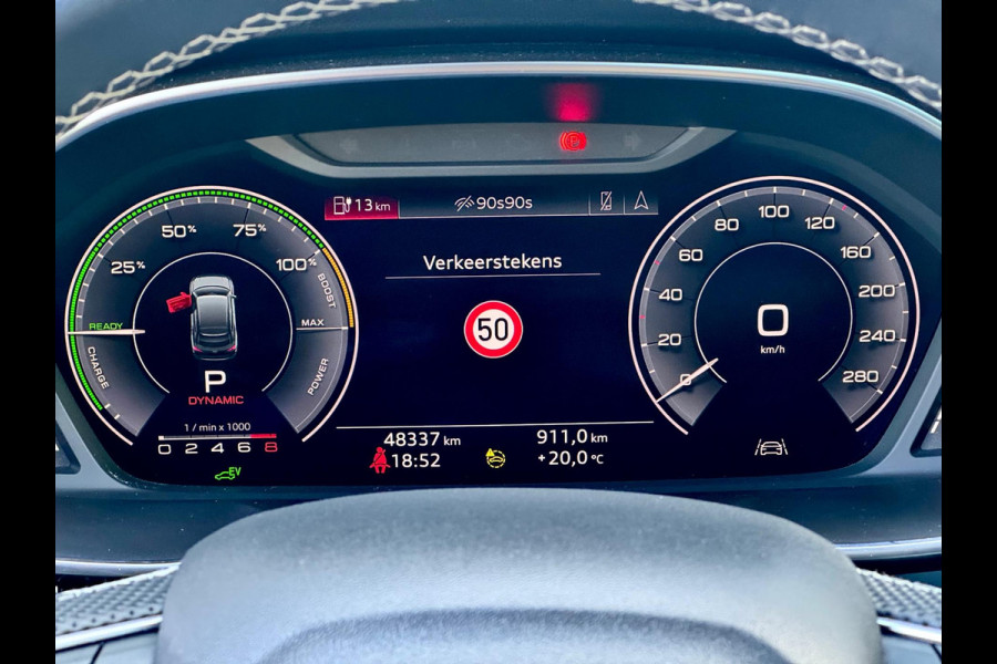 Audi Q3 Sportback 45 TFSI e S Edition Pano/360/Keyless/Matrix