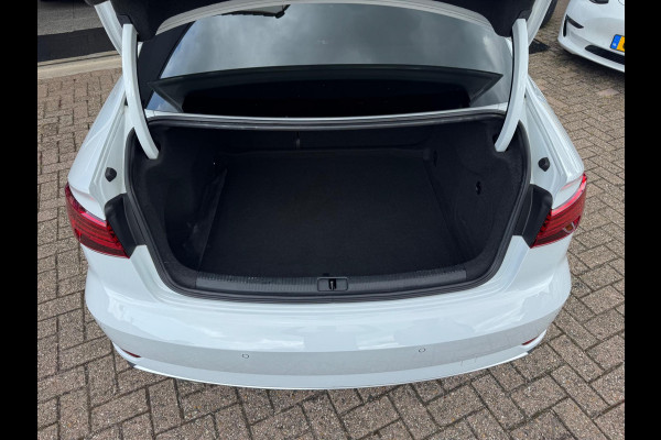Audi A3 Limousine 1.6 TDI Sport Lease Edition 2019 NAVI NAP!