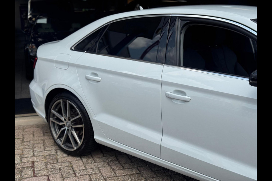 Audi A3 Limousine 1.6 TDI Sport Lease Edition 2019 NAVI NAP!