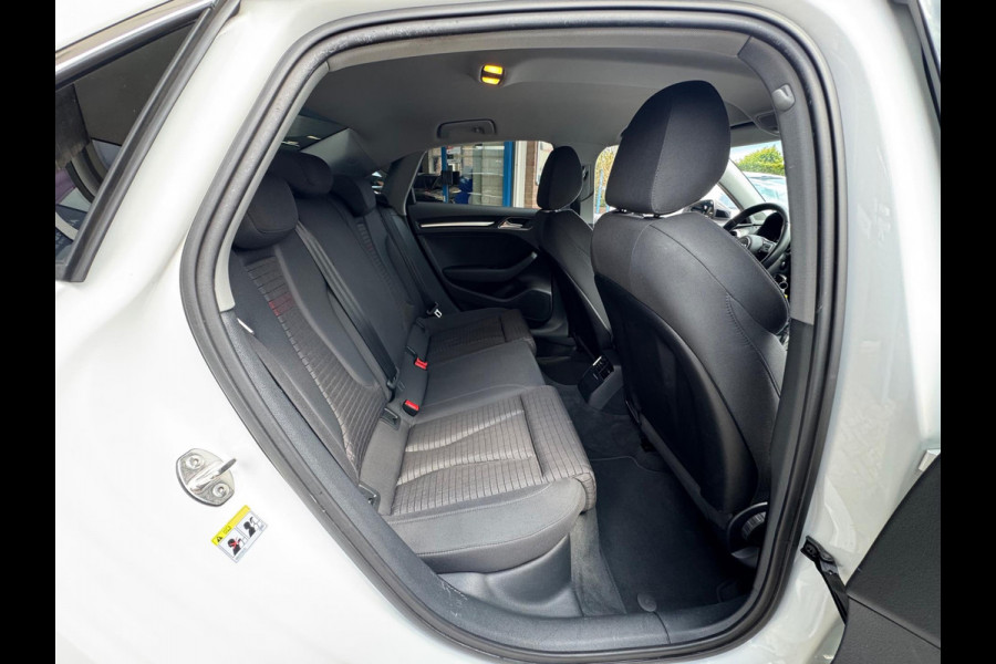 Audi A3 Limousine 1.6 TDI Sport Lease Edition 2019 NAVI NAP!