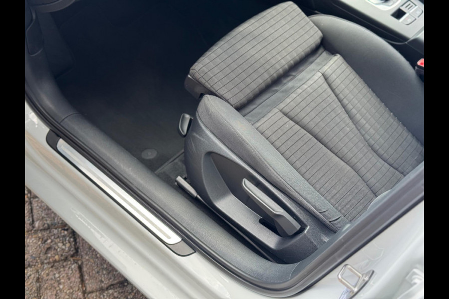 Audi A3 Limousine 1.6 TDI Sport Lease Edition 2019 NAVI NAP!