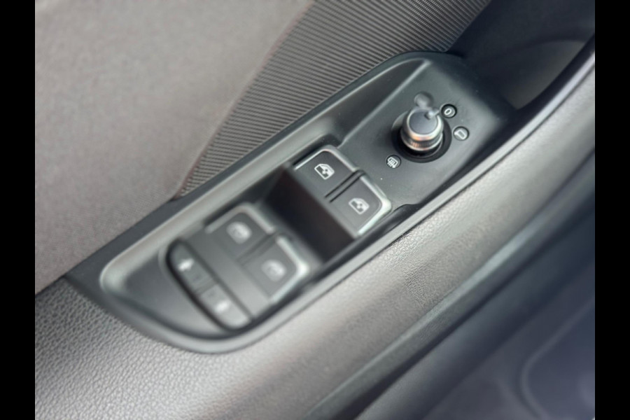Audi A3 Limousine 1.6 TDI Sport Lease Edition 2019 NAVI NAP!