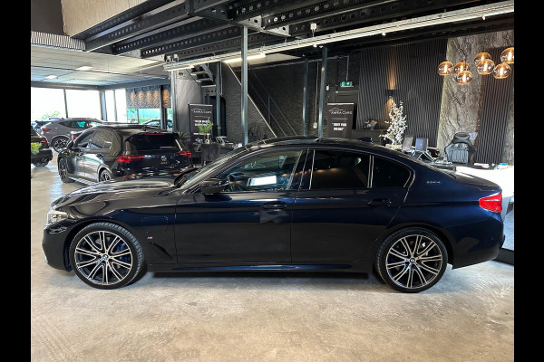 BMW 5 Serie 530e M Perfomance|PANO|FULL OPTION!