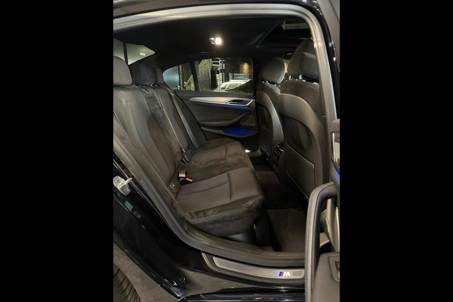 BMW 5 Serie 530e M Perfomance|PANO|FULL OPTION!