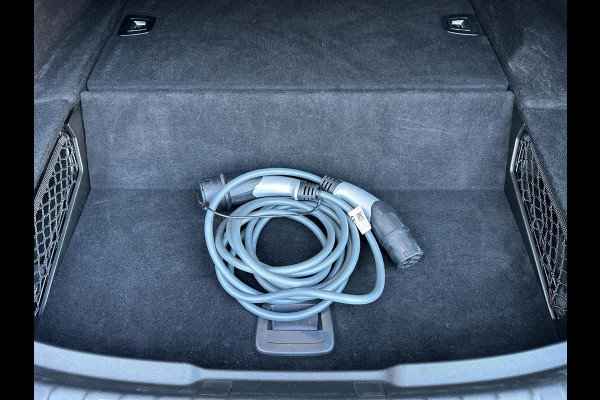 BMW 5 Serie 530e M Perfomance|PANO|FULL OPTION!
