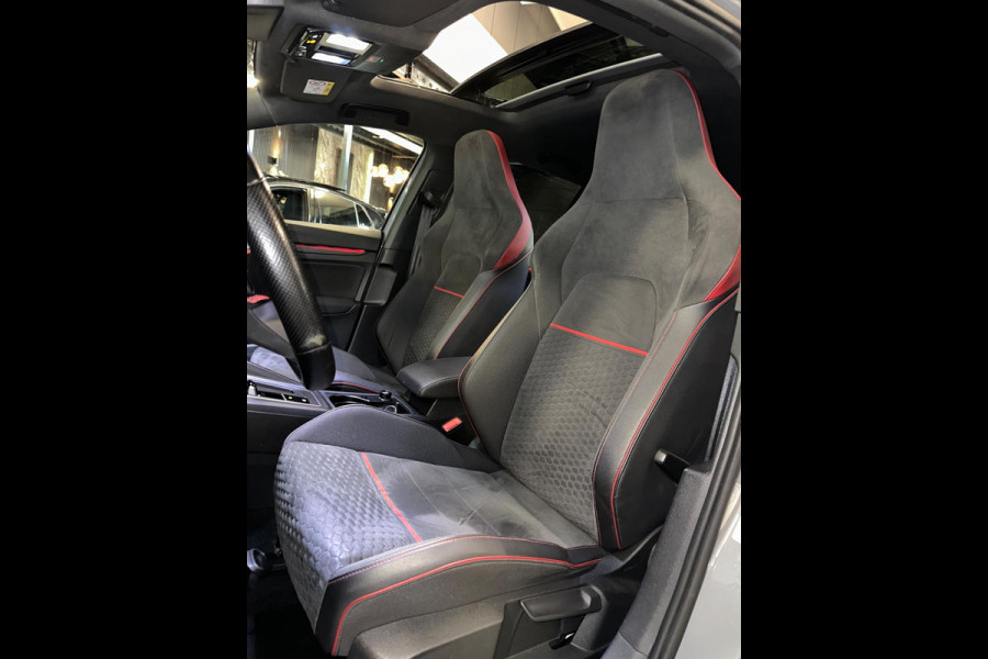 Volkswagen Golf 2.0 TSI GT Clubsport|PANO|BOMVOL