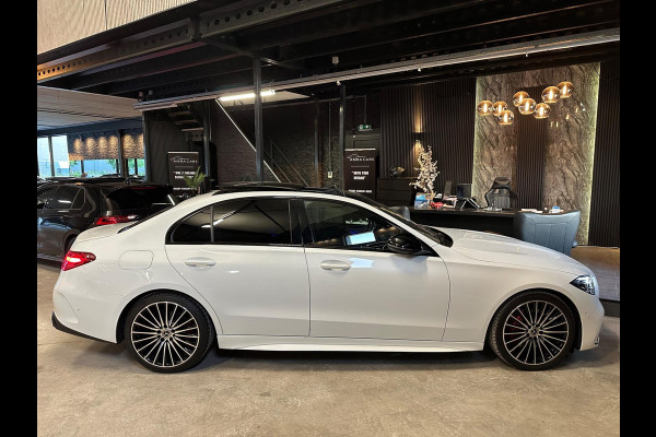 Mercedes-Benz C-Klasse 180 AMG Line|PANO|SFEER|BOMVOL