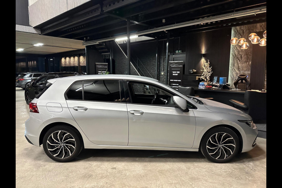 Volkswagen Golf 1.5 eTSI Style|DSG|Bomvol